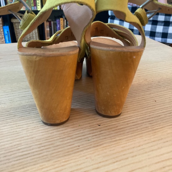 Frye Clogs - Picture 3 of 5